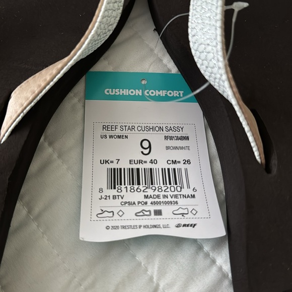 Reef Star Cushion Sassy Flipflops Size 9NWT - Picture 4 of 4